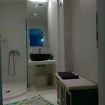 Vourkari With Full Kitchen *