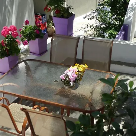 Vourkari With Full Kitchen *